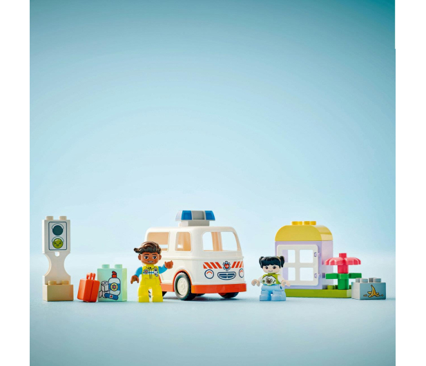 LEGO DUPLO 10447 Karetka z kierowcą - 1283653 - zdjęcie 10